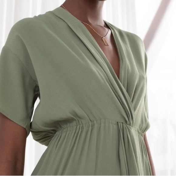 & Other Stories Twist Knot Midi Dress - Picture 4 of 10